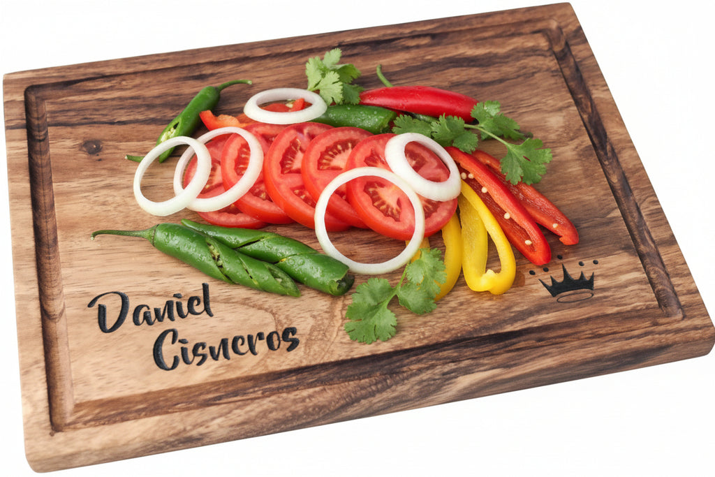 Tabla de Madera de Parota Personalizable con Grabado – Ideal para Regalo.